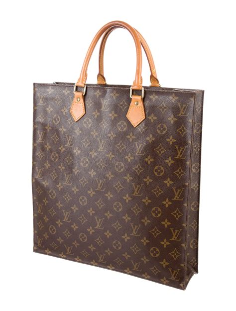 le sac plat louis vuitton|Louis Vuitton sac weekend.